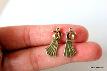 10 x Zinc Alloy Bronze Tone Dress Charm / Pendants 22mmx10mm